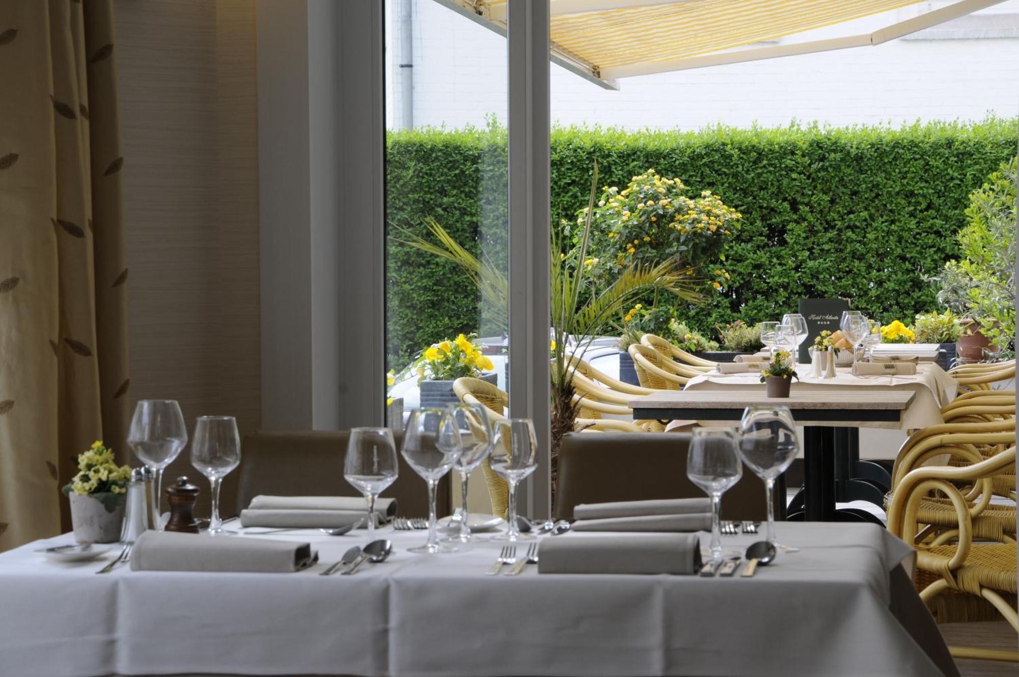 Hotel Atlanta Knokke Екстериор снимка